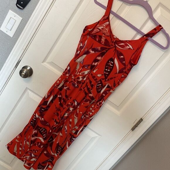 Enfocus Studio- Red cropped tropical print romper- Size 6 - Picture 5 of 9